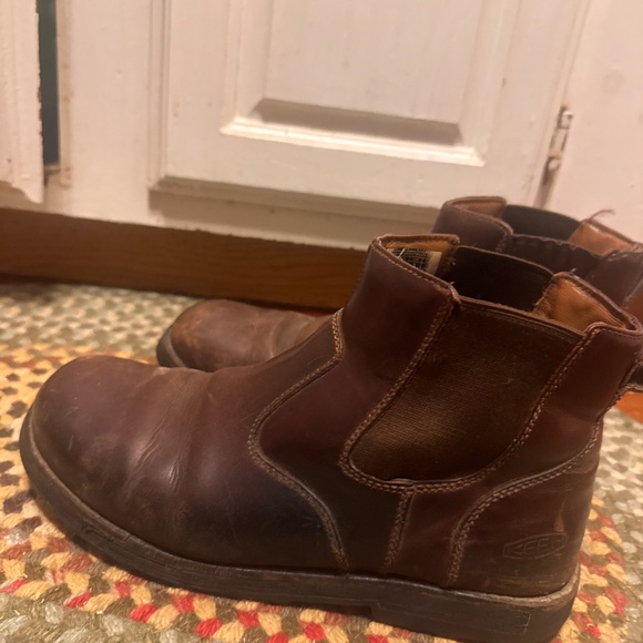 Keen men’s Chelsea Brown Leather Ankle Boots size 10 - Picture 8 of 8
